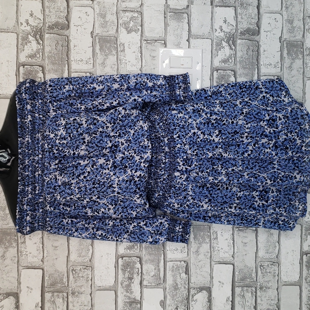Michael kors dress small *belt not included *